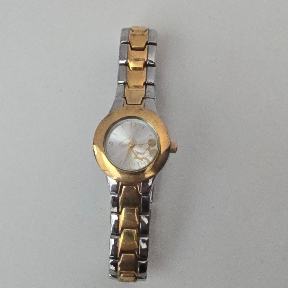 Disney Mickey Mouse MU1355 Watch Womens Two Tone Silver Gold Character Analog‎